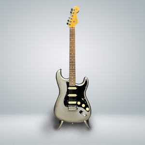 Guitarra eléctrica Fender AM Pro II Strat Merc SEMINUEVA